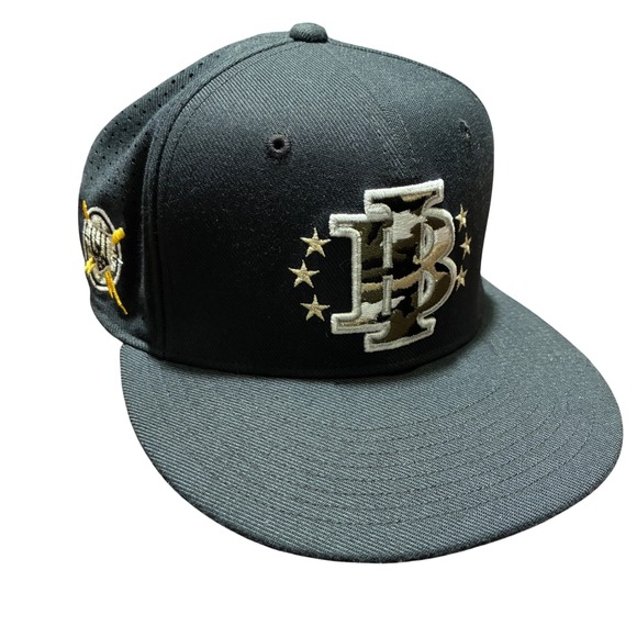 Nike Other - Nike True Indiana Bulls Baseball Fitted Hat Cap Camo‎ Black White Mens S/M IB